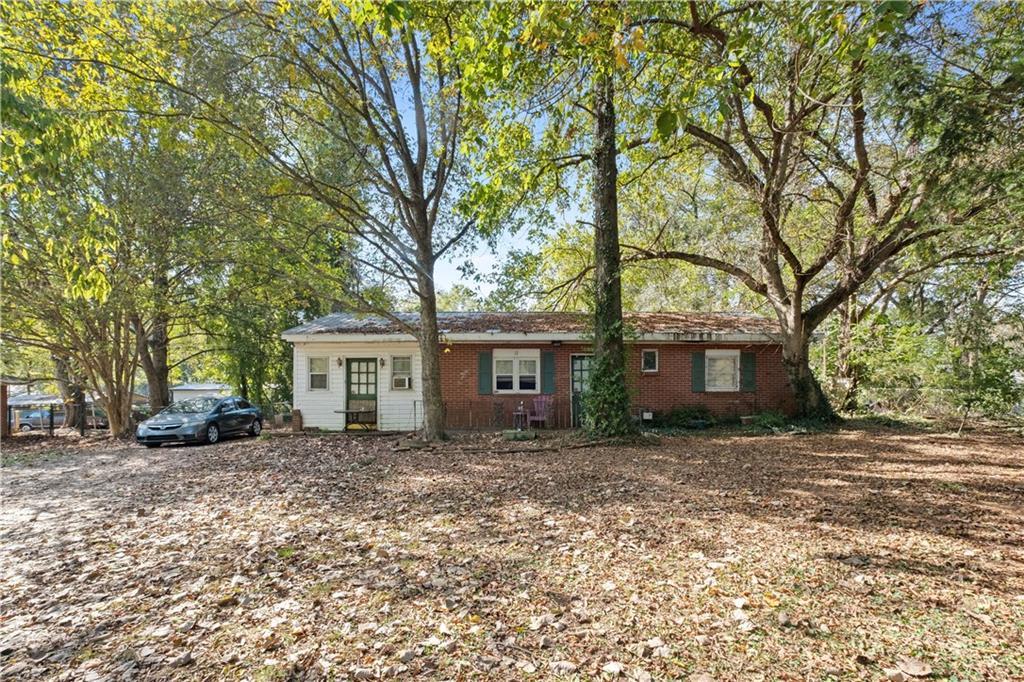 12 David St., Cartersville, GA 30120