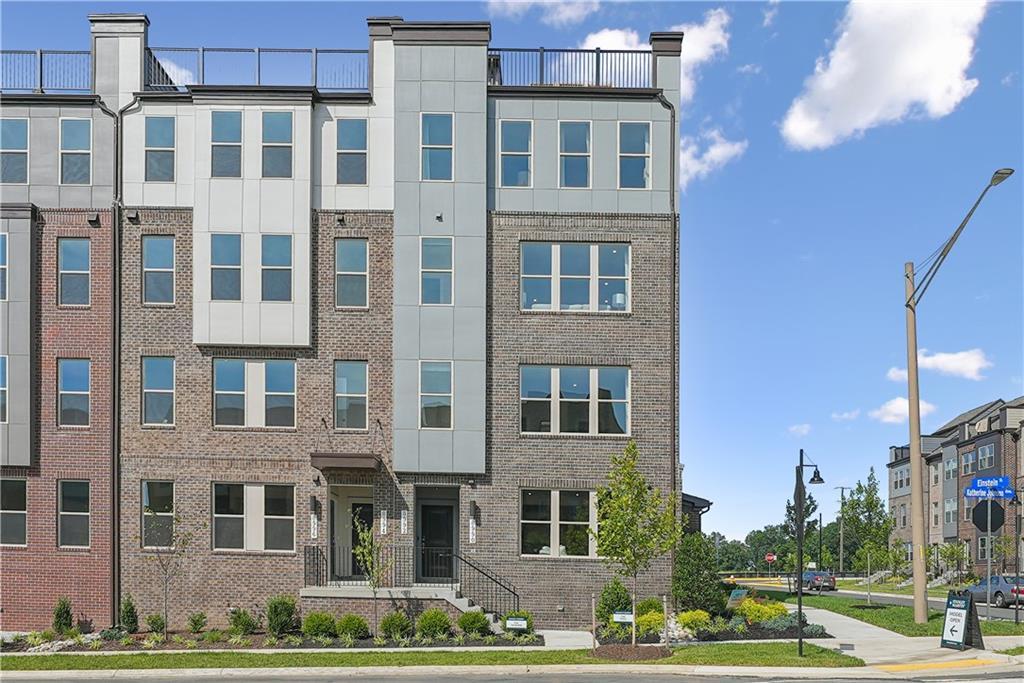 306 Skylar Ct. #89, Atlanta, GA 30315