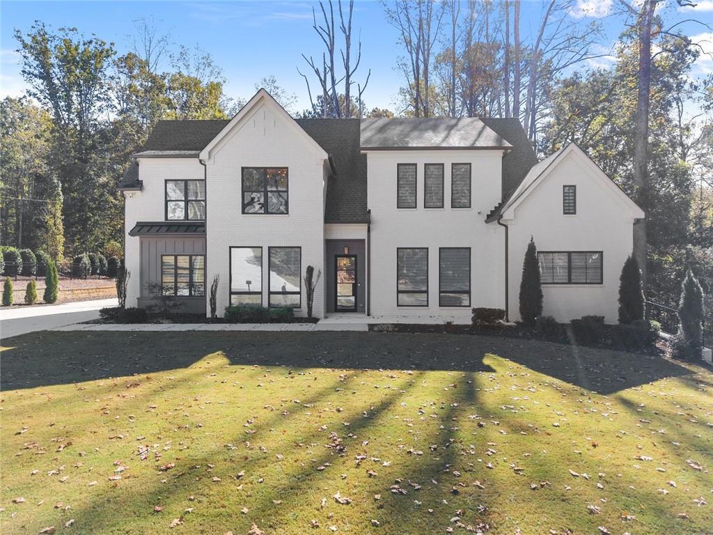 1646 Thomas Dr., Hoschton, GA 30548