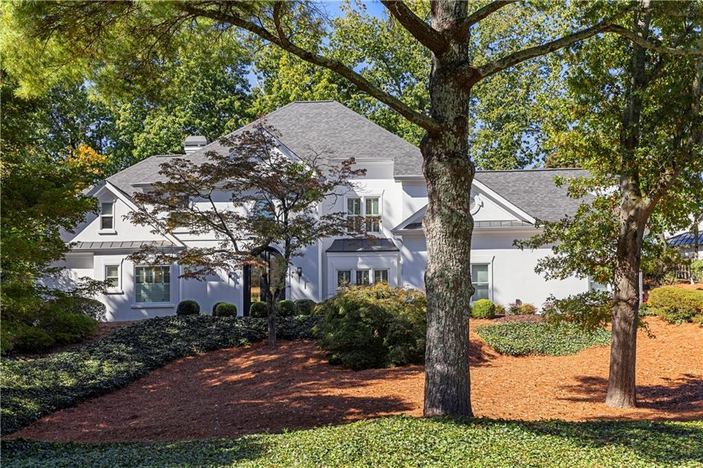 5800 De Claire Ct., Atlanta, GA 30328