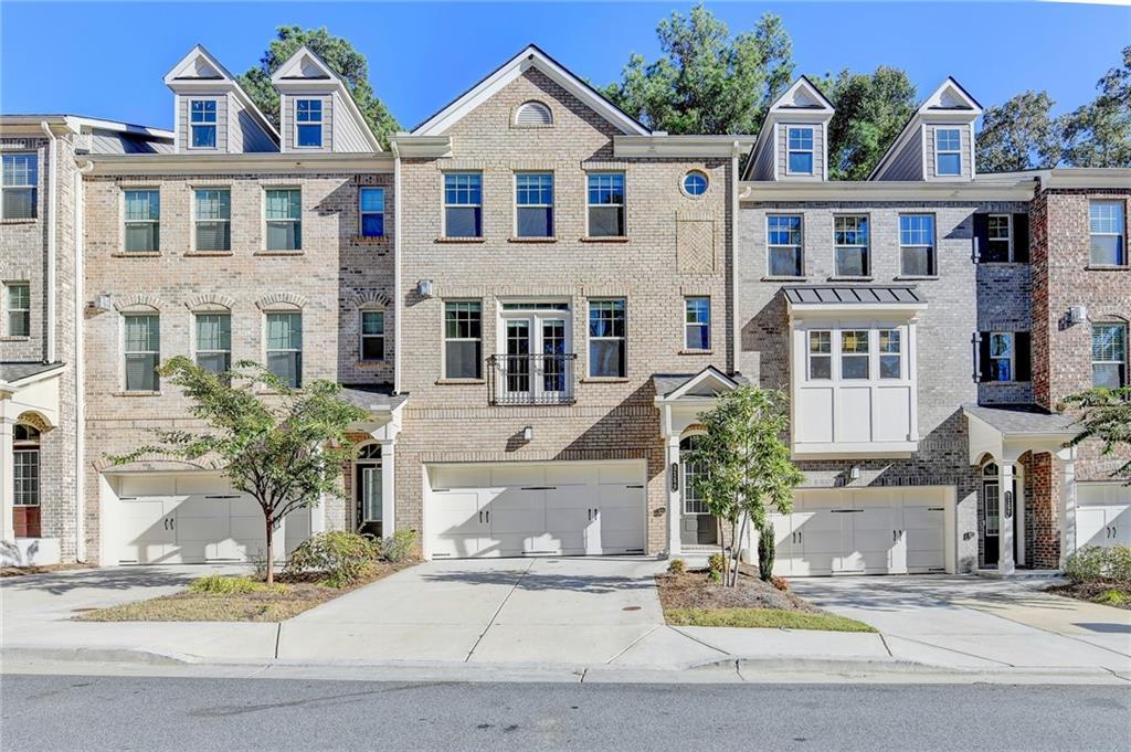 3159 Clairebrooke Ave., Atlanta, GA 30341