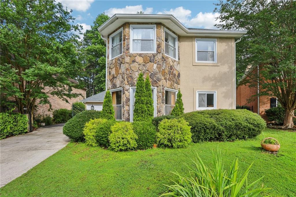 5185 N Somerset Ln., Alpharetta, GA 30004