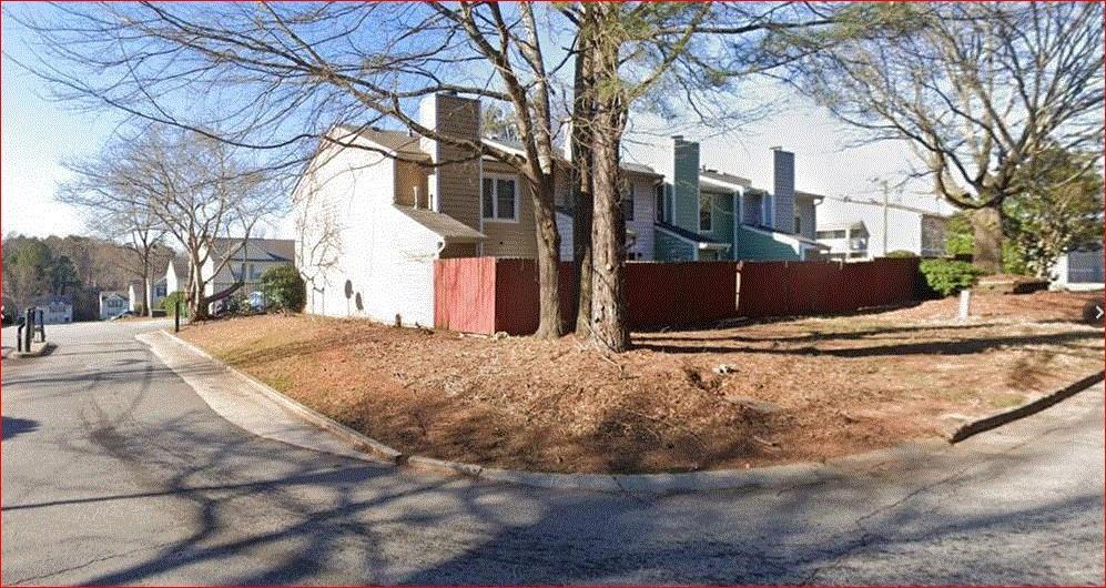 1021 Thornwoode Ln., Stone Mountain, GA 30083