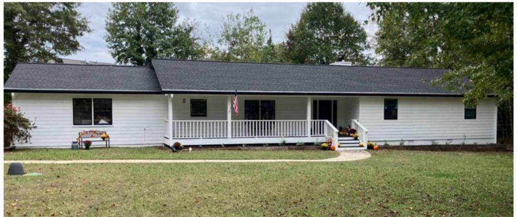 150 Hickory Rd., Fayetteville, GA 30214
