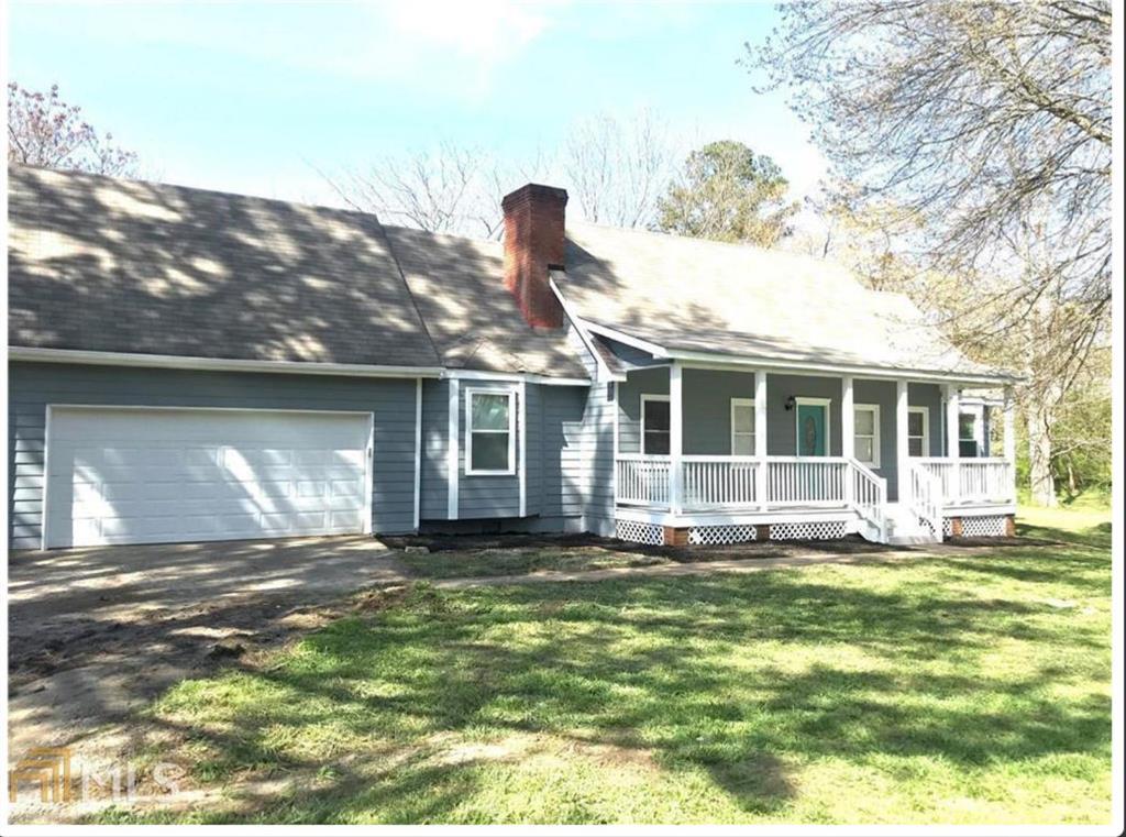6744 Rockbridge Rd., Stone Mountain, GA 30087