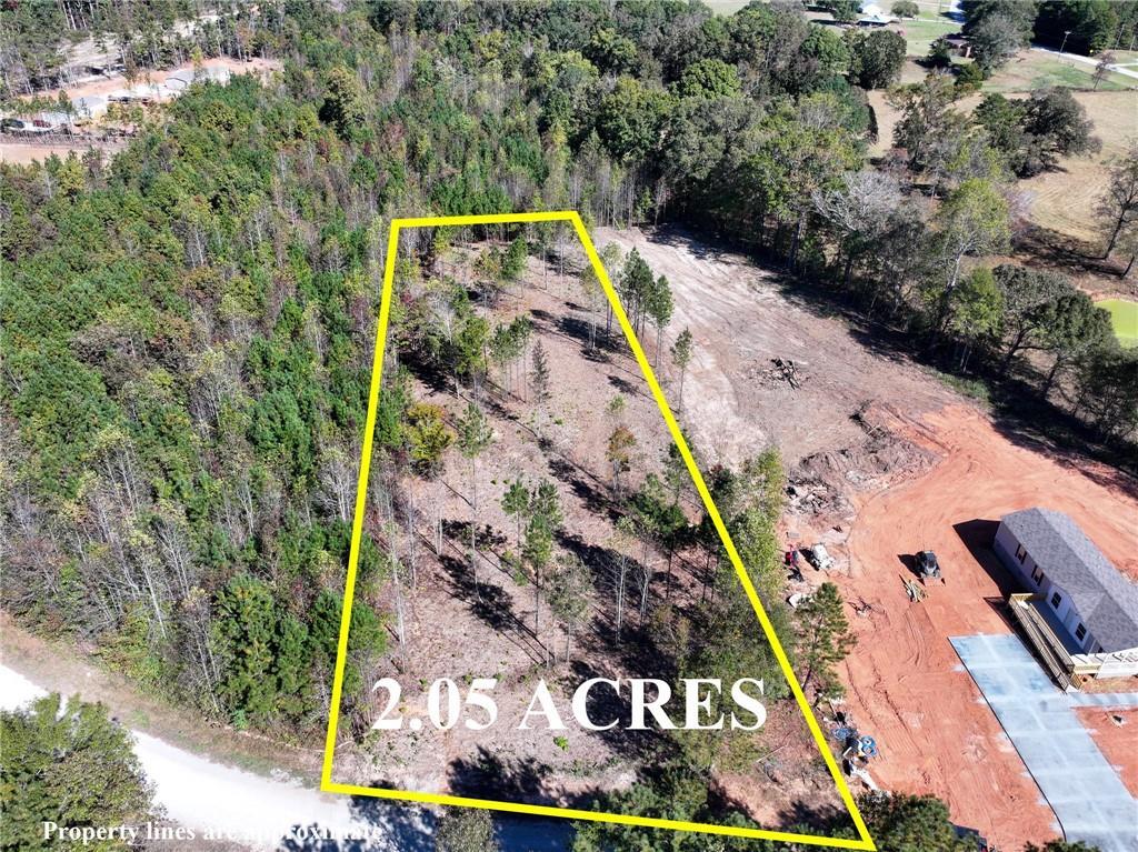 939 Leatherwood Rd., Toccoa, GA 30577