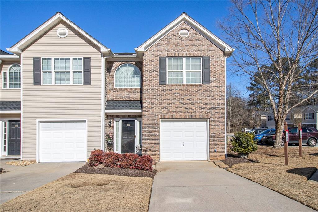 120 Creekwood Dr., Woodstock, GA 30188