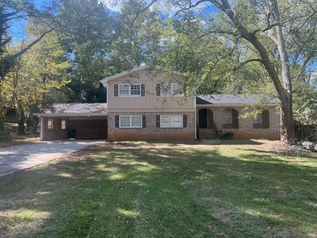 401 Barbashela Dr., Stone Mountain, GA 30088