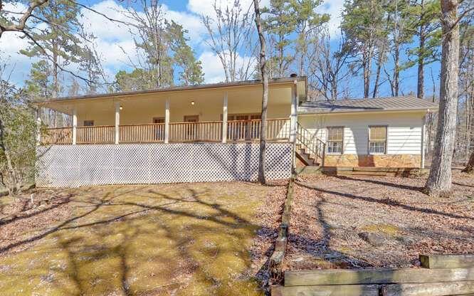 150 Hardwood Dr., Cleveland, GA 30528