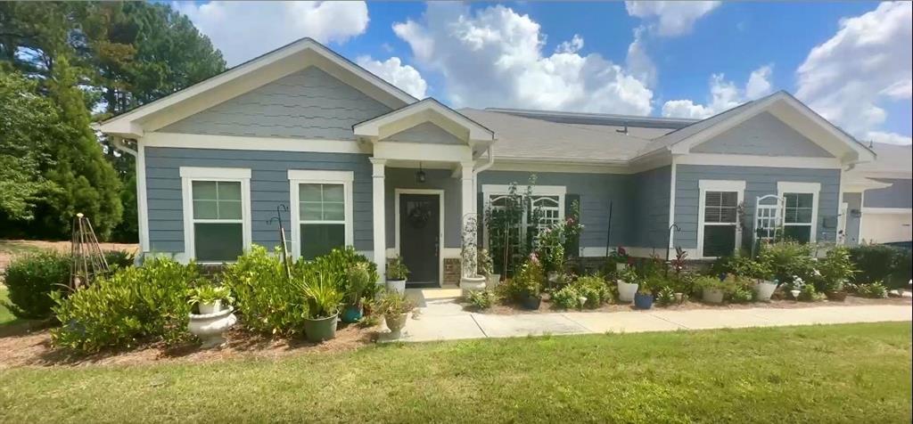 2473 Rathburn Cir., Loganville, GA 30052