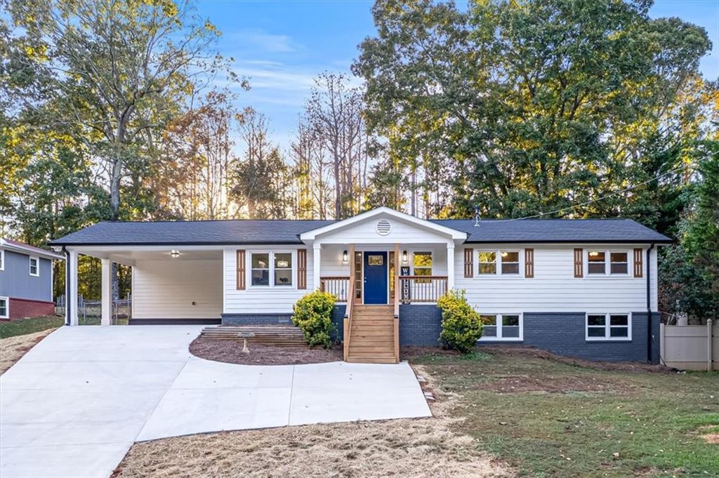 3706 Sherwood Dr., Douglasville, GA 30135