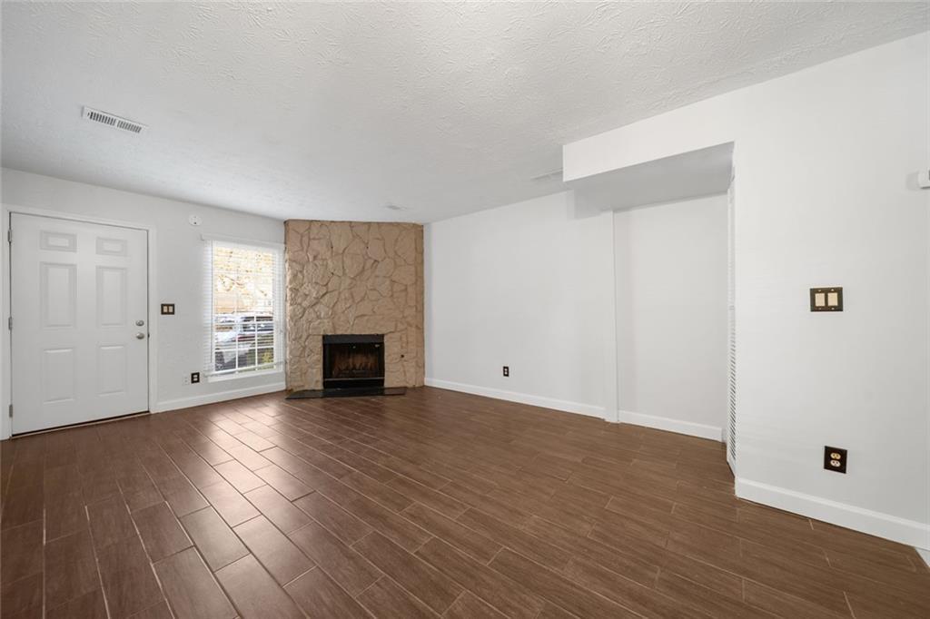 6691 Colchester Pl., Norcross, GA 30093