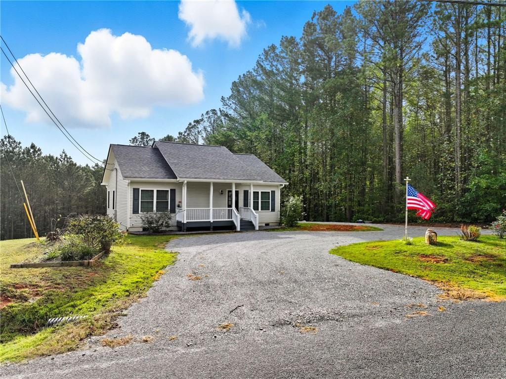 716 Old Pleasant Valley Rd., Talking Rock, GA 30175