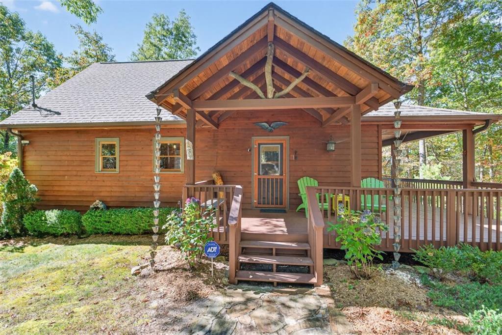 727 Bonanza Ln., Tiger, GA 30576