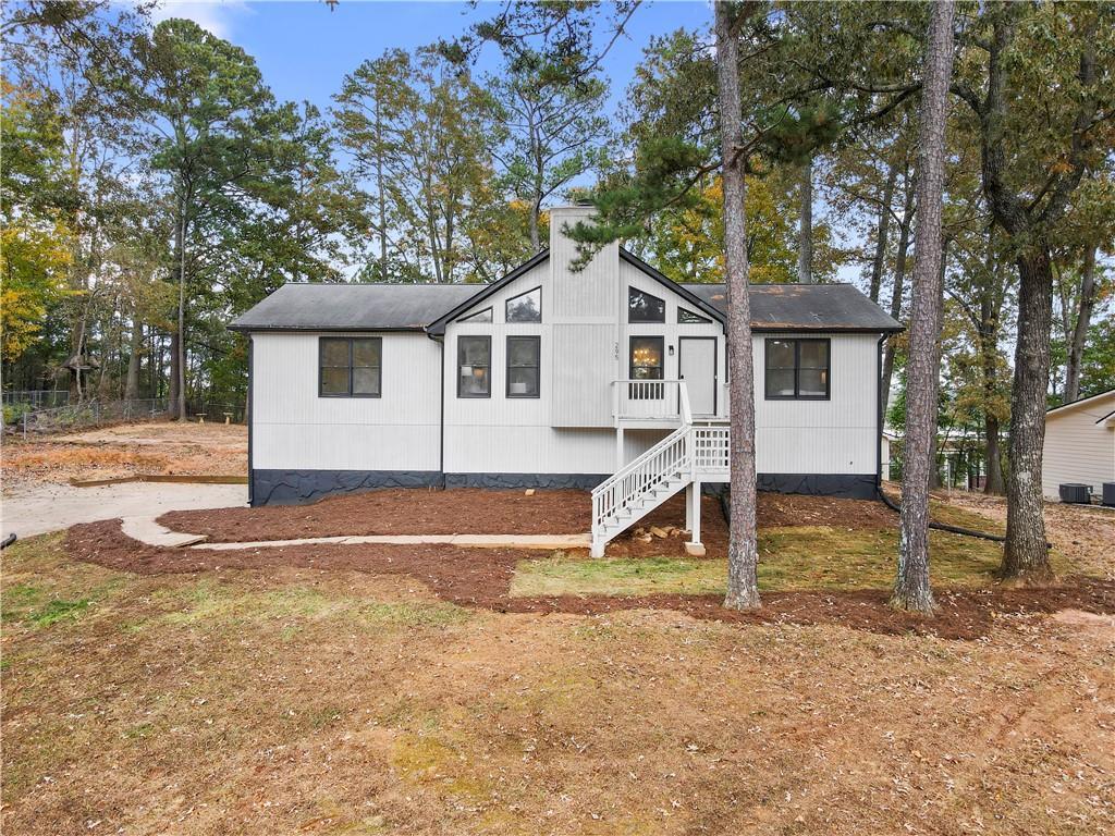 295 Lori Ln., Canton, GA 30114
