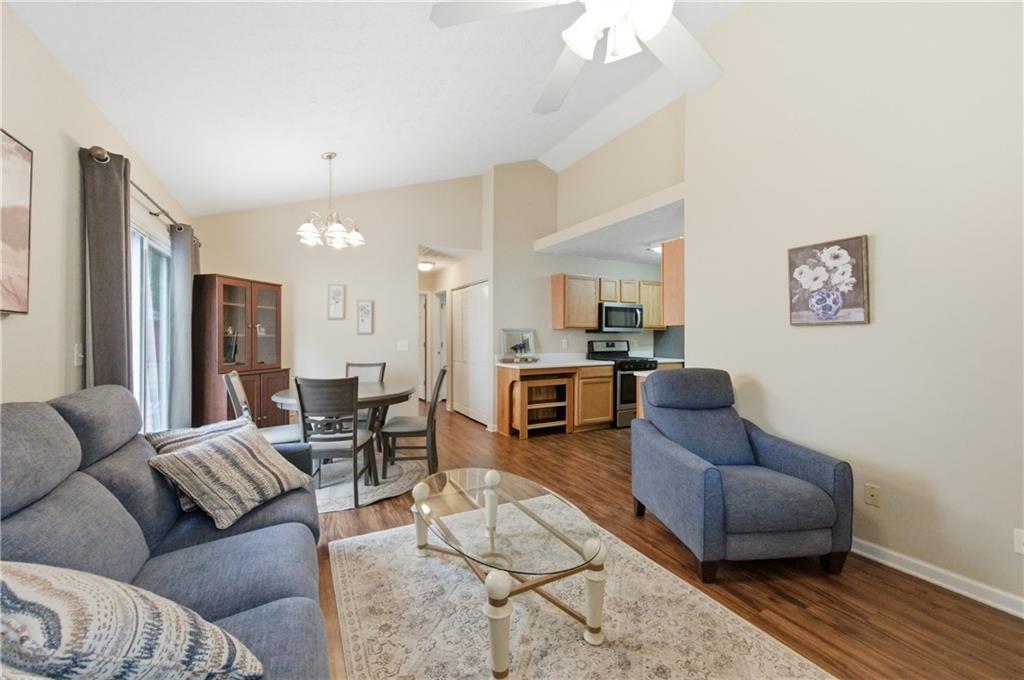 271 Oak Grove Way, Acworth, GA 30102