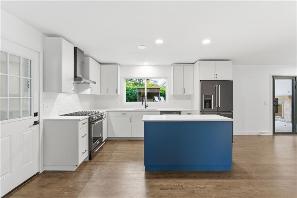 393 Chicopee Dr., Marietta, GA 30060