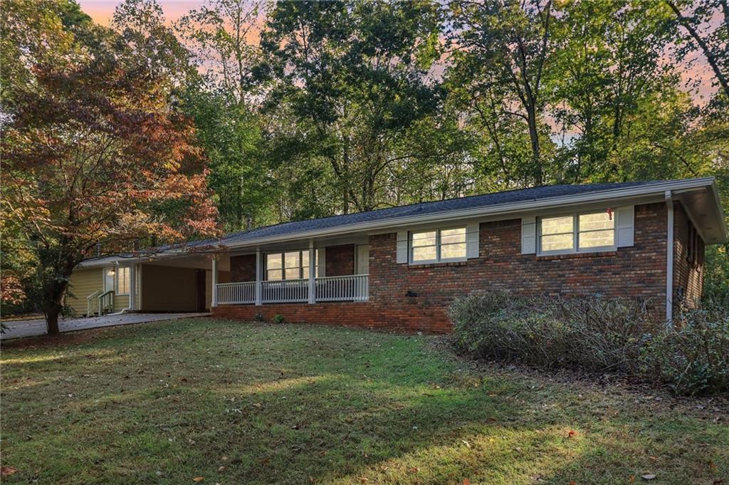 231 Brock Dr., Dallas, GA 30132