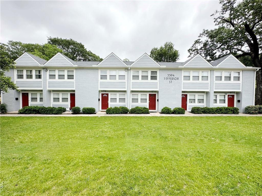 1749 Hawthorne Ave., College Park, GA 30337