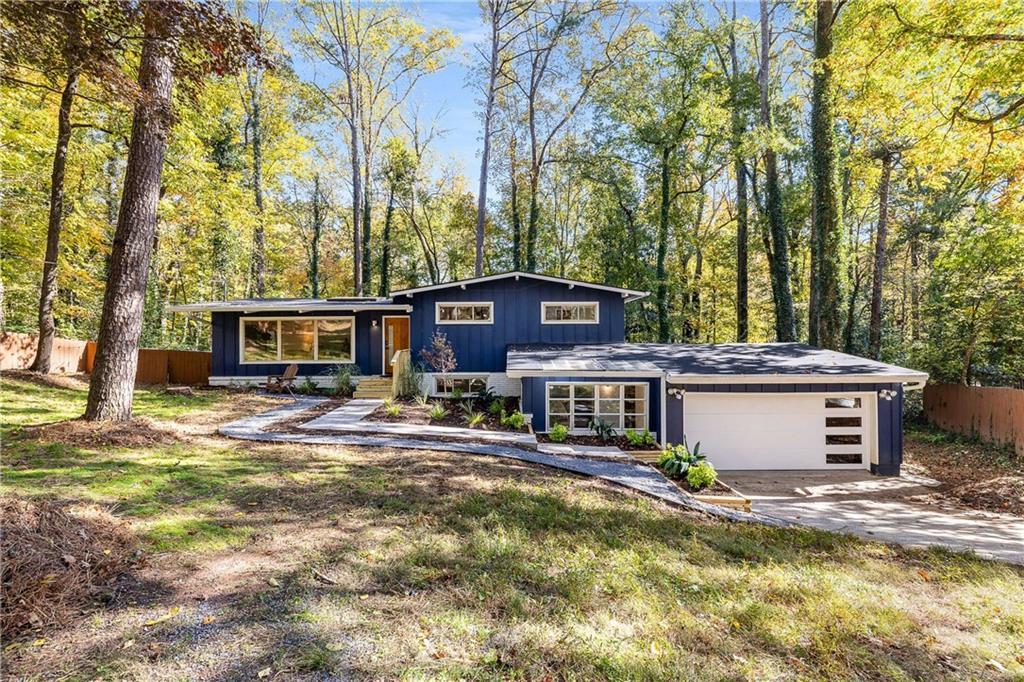 3727 Summitridge Dr., Atlanta, GA 30340