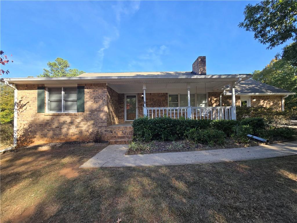 552 Rich Davis Rd., Hiram, GA 30141