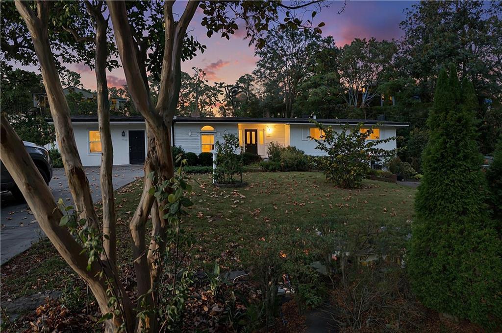 1033 Sandalwood Dr., Lawrenceville, GA 30043