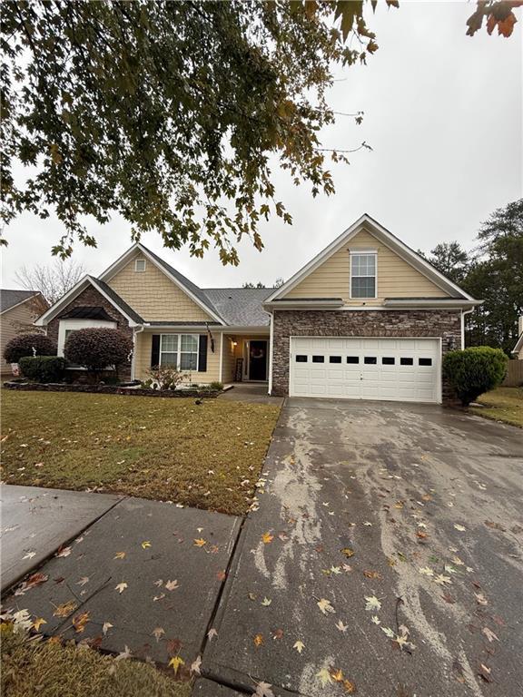 811 Rock Elm Dr., Auburn, GA 30011