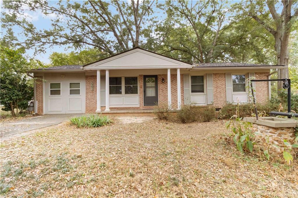 2393 Oakland Manor, Lawrenceville, GA 30044