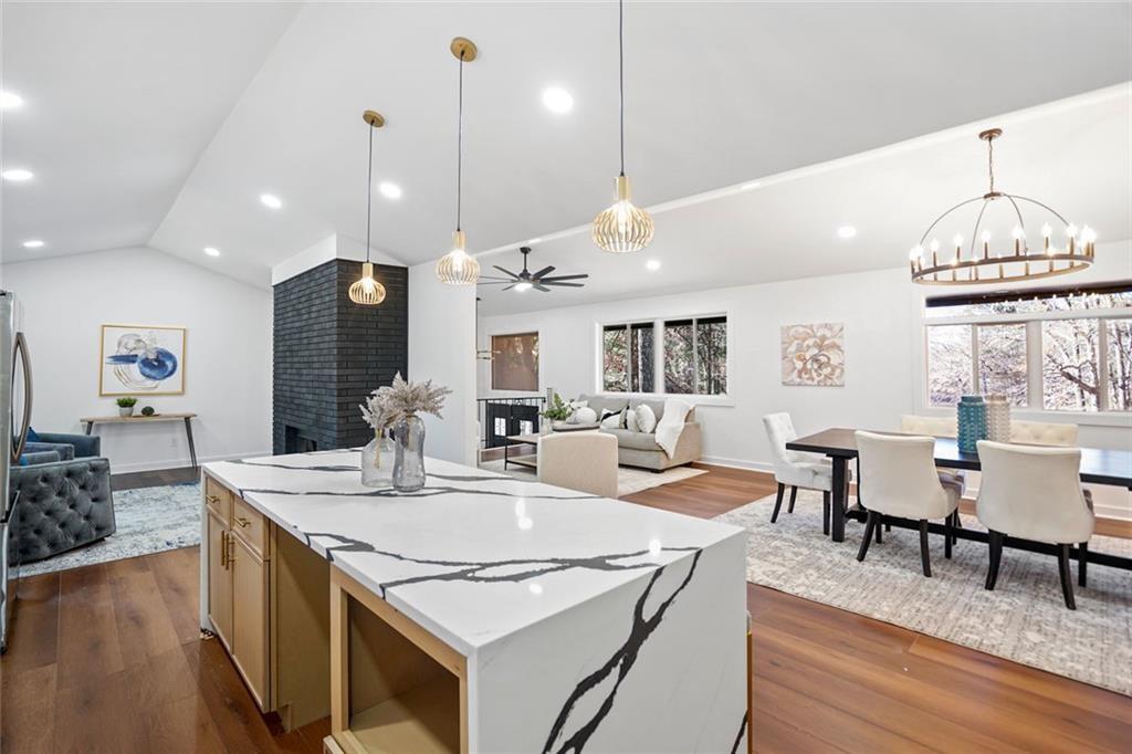 2541 Peyton Woods Tr., Atlanta, GA 30311