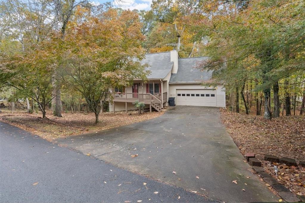 102 Modoc Ct., Waleska, GA 30183