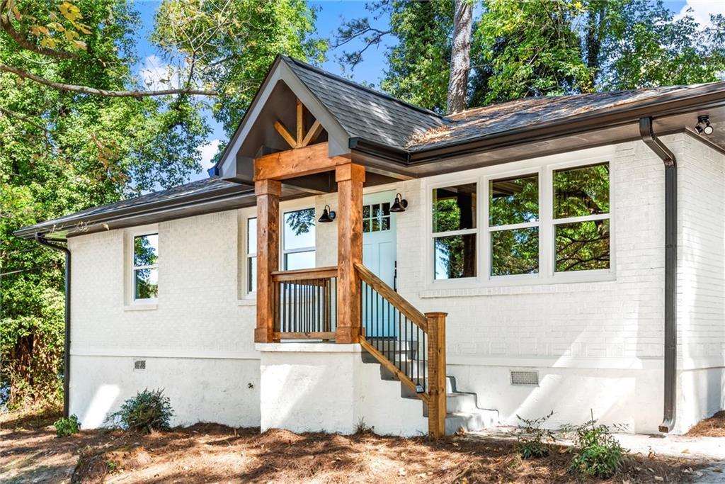 1834 Hillsdale Dr., Decatur, GA 30032