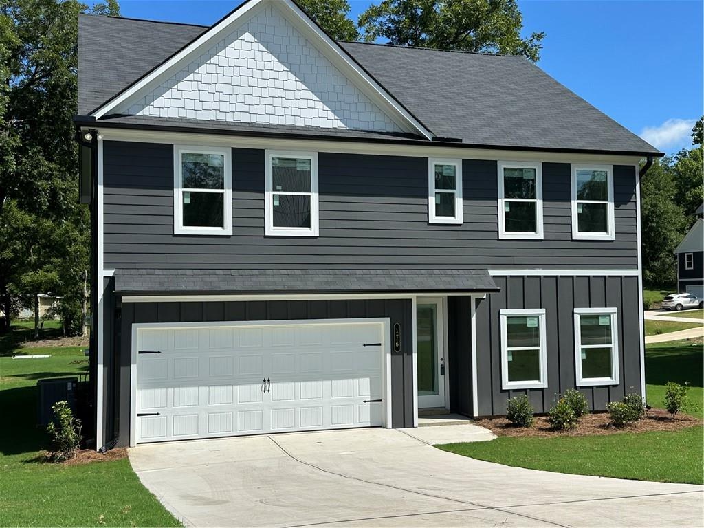 176 Bell Ave., Hoschton, GA 30548