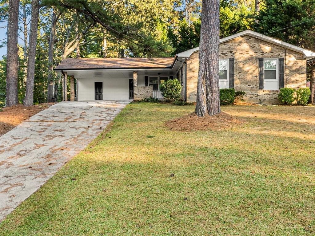 1836 Whitworth Dr., Riverdale, GA 30296