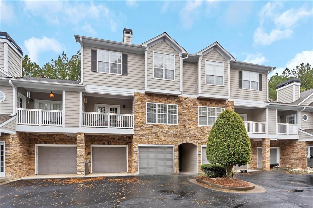 306 The Crossings Ln., Woodstock, GA 30189