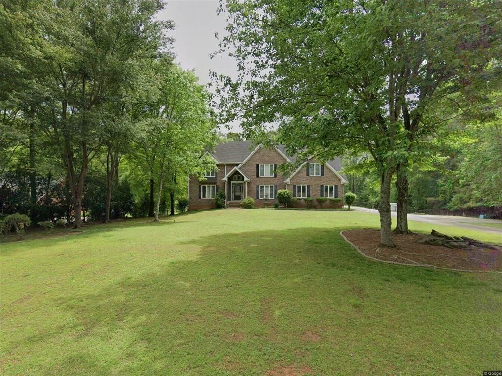 135 Acton Dr., Fayetteville, GA 30215