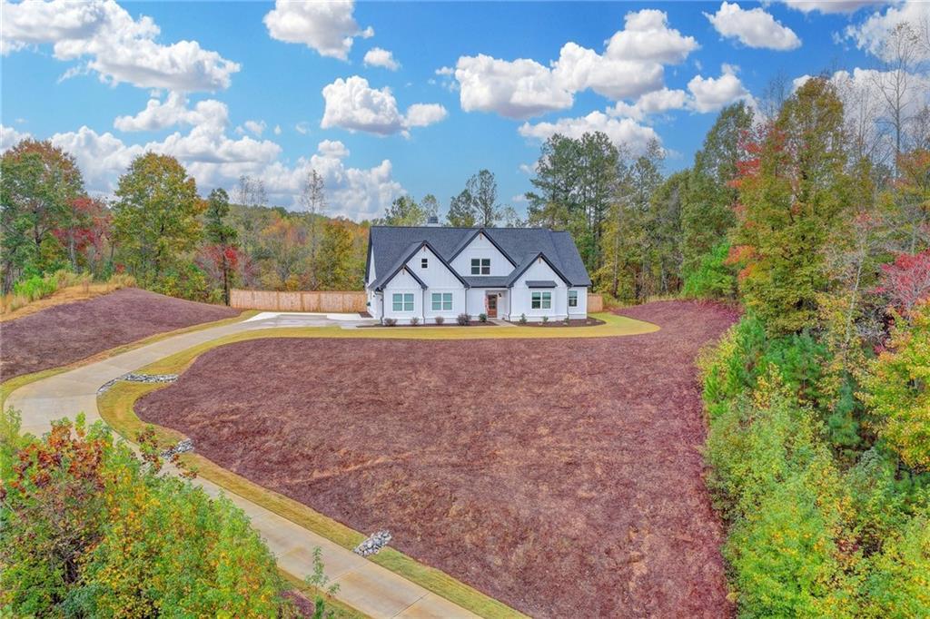 612 Walker Ct., Canton, GA 30115