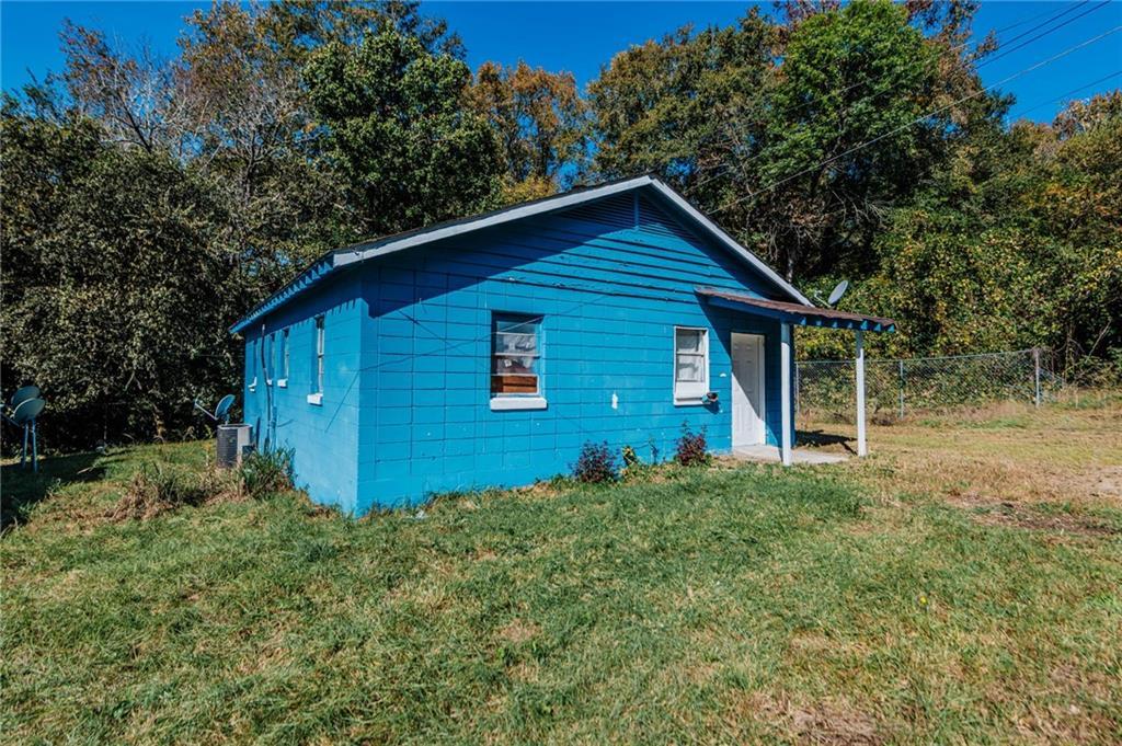 990 Center St., Macon, GA 31217