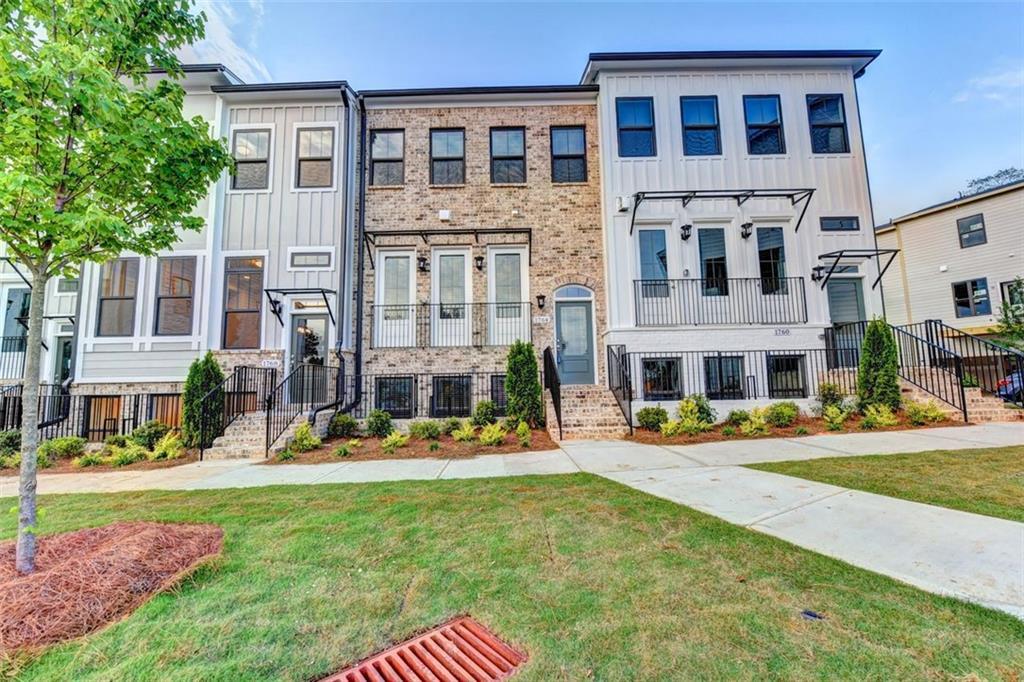 1764 Morningtide Ln., Atlanta, GA 30324