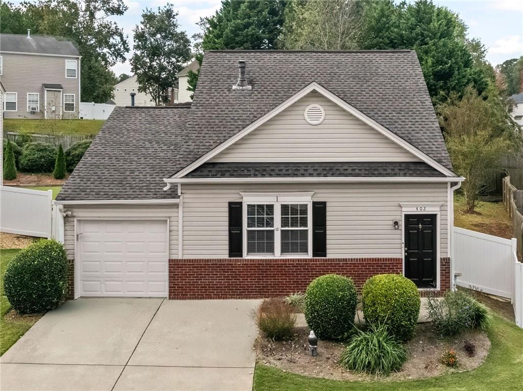 402 Royal Oak Dr., Acworth, GA 30102