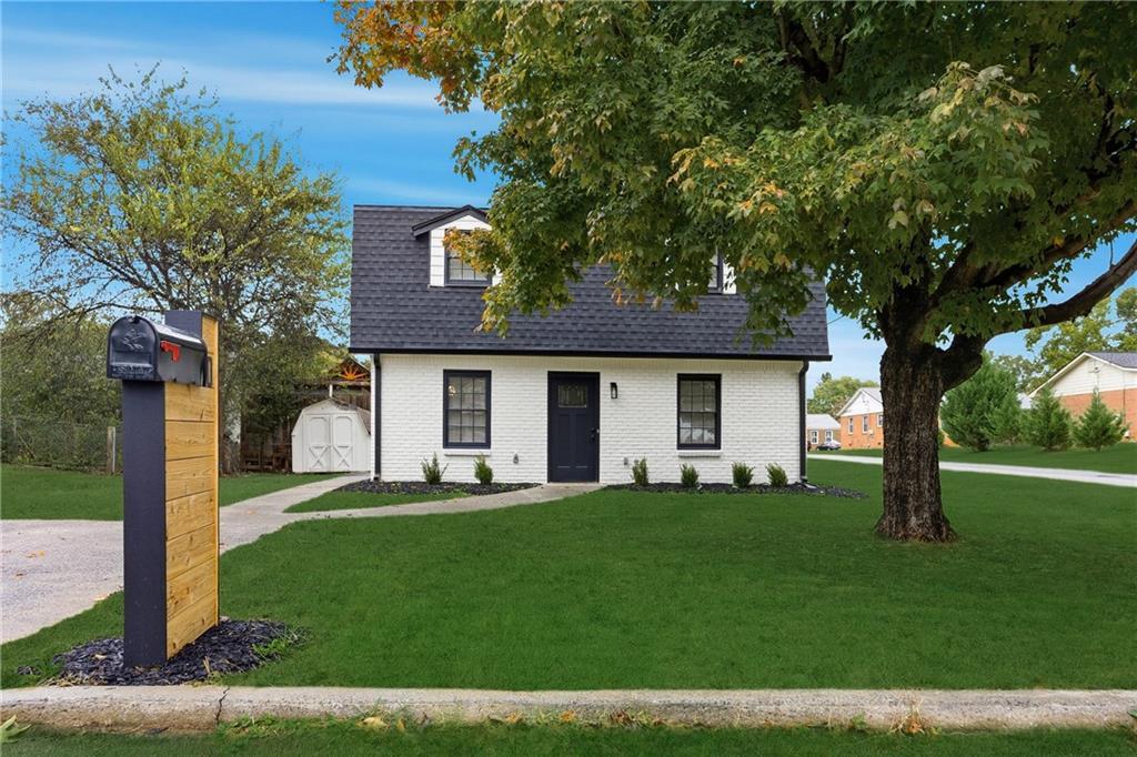 10 Hawk Rd., Cartersville, GA 30121