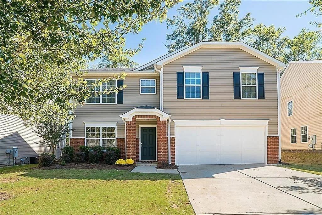 2950 Centerglen Ln., Cumming, GA 30040