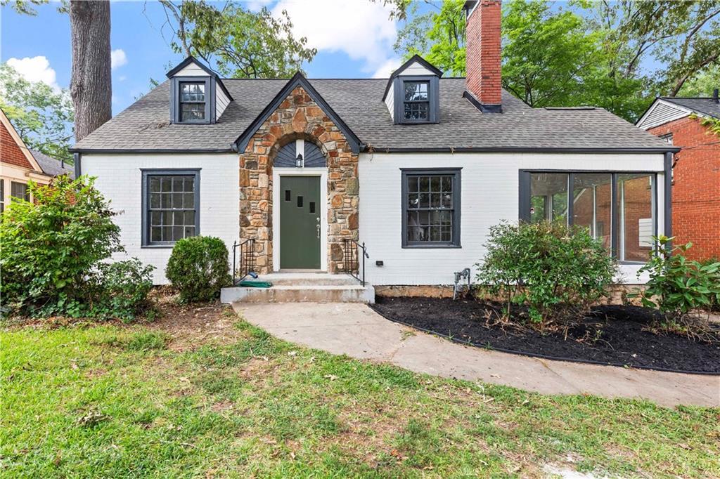 939 Hope Dr., Atlanta, GA 30310