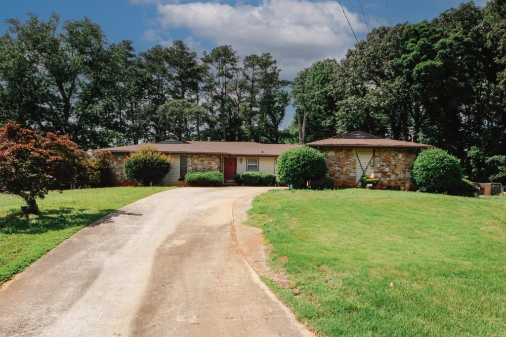 3257 Georgian Woods Cir., Decatur, GA 30034