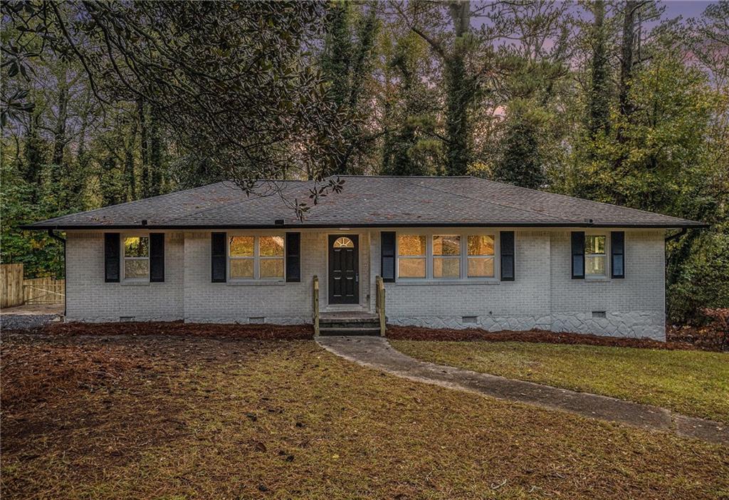 1206 Tuckawanna Dr., Atlanta, GA 30311