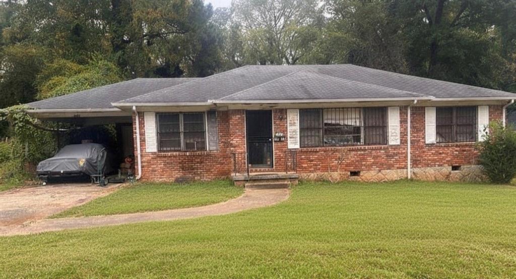 3033 Lynhurst Cir., Atlanta, GA 30311