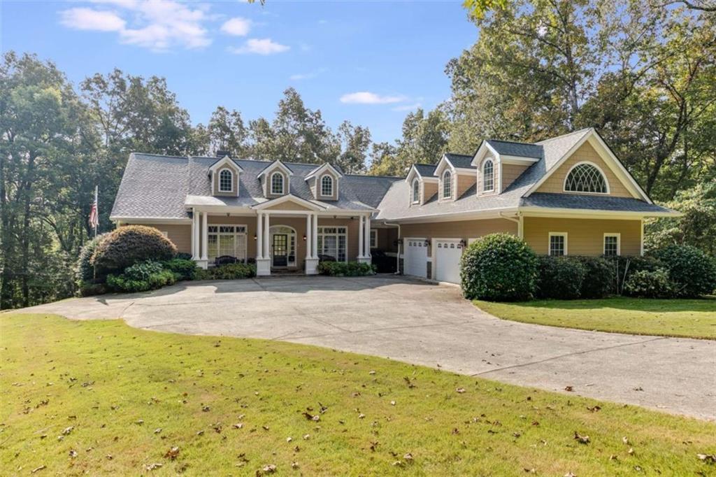 5660 Knotty Ridge Dr, Douglasville, GA 30135