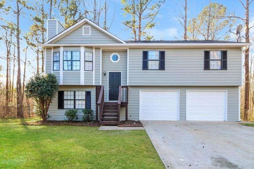 2235 Azalea Dr., Loganville, GA 30052