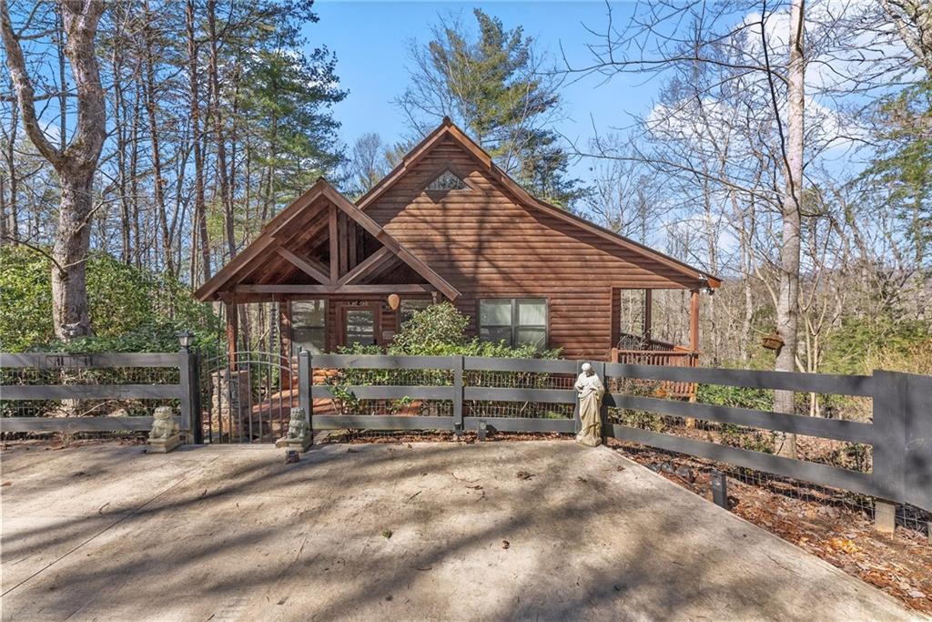 157 Beechwood Dr., Cleveland, GA 30528