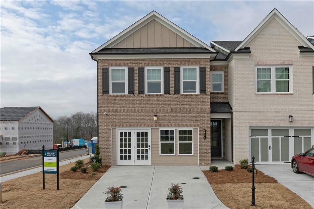 834 Leraes Way, Loganville, GA 30052