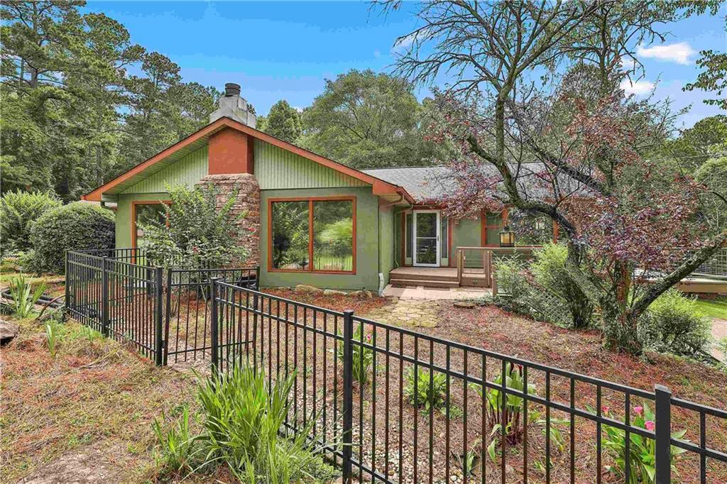 6220 Petersburg Rd., Fairburn, GA 30213